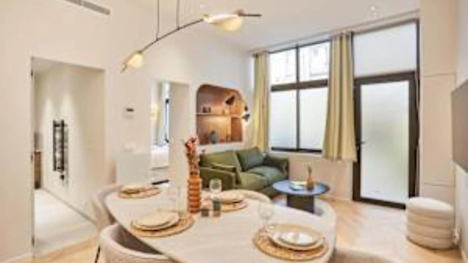 Superb Ac Apartment Center Of Paris